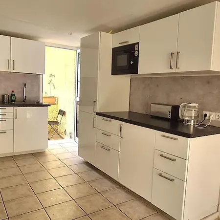 Gorgeous Bungalow With A Lovely Terrace *