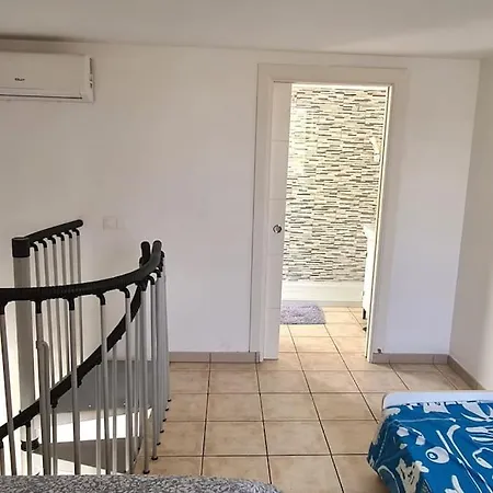 Gorgeous Bungalow With A Lovely Terrace Apartamento Playa de las Américas